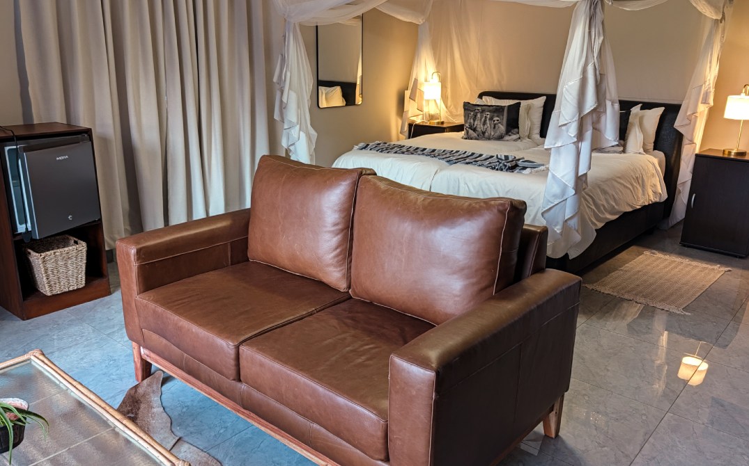 Waterhole View Rooms Gallery 3