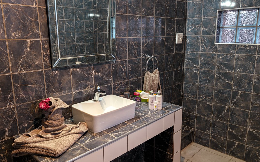 Waterhole View Rooms Gallery 8